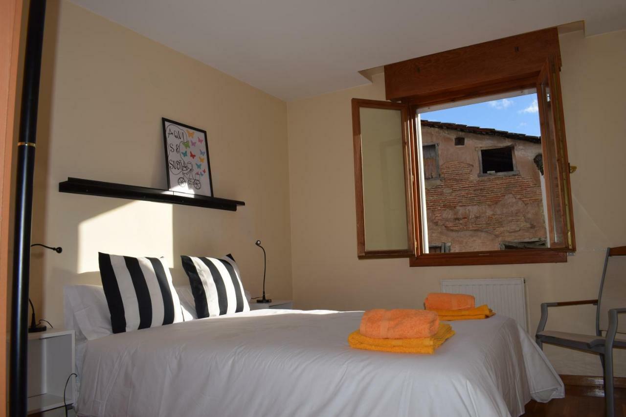 Apartamento Belmecher Estella Exteriör bild